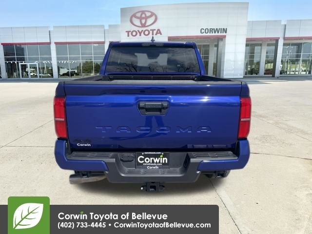 Used 2025 Toyota Tacoma TRD Off-Road image 4