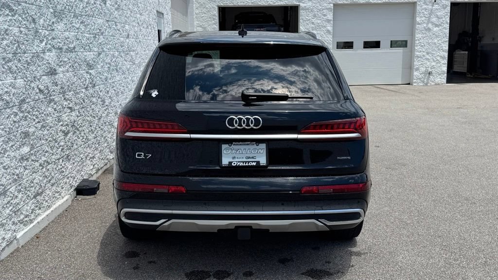 Used 2021 Audi Q7 3.0T Premium Plus w/ Executive Package AWD/4WD image 4