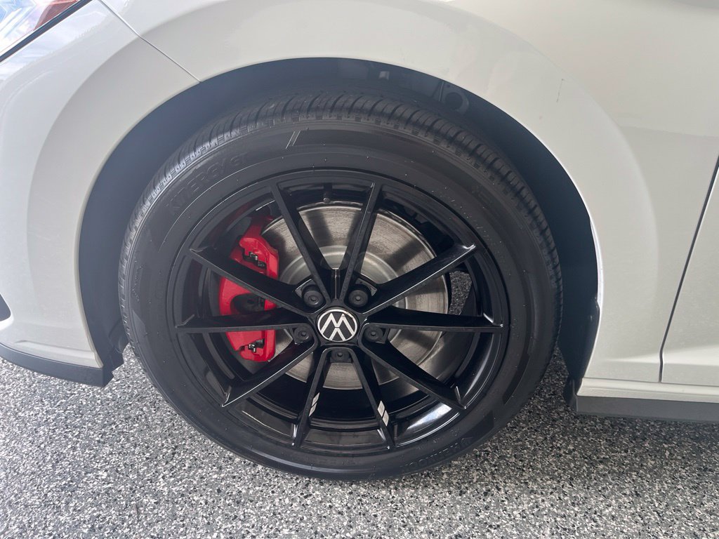 New 2027 Volkswagen Jetta GLI Autobahn FWD image 16