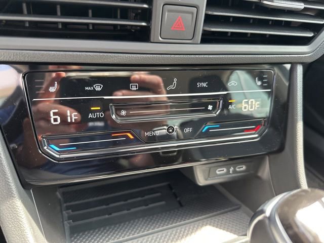 New 2025 Volkswagen Jetta SE image 17