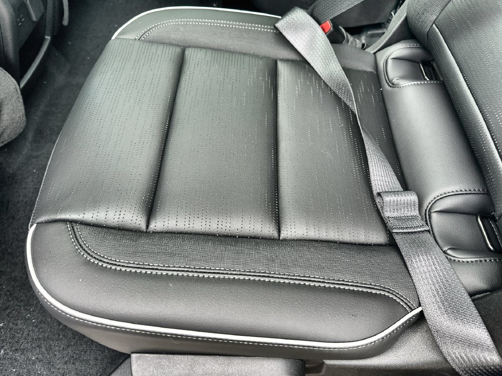 New 2026 Buick Enclave Sport Touring w/ Power Package FWD image 17