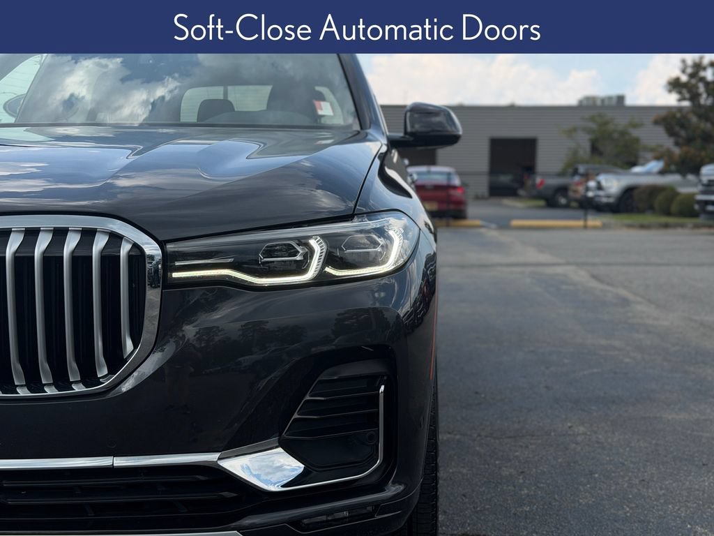Used 2022 BMW X7 xDrive40i w/ Executive Package AWD/4WD image 14