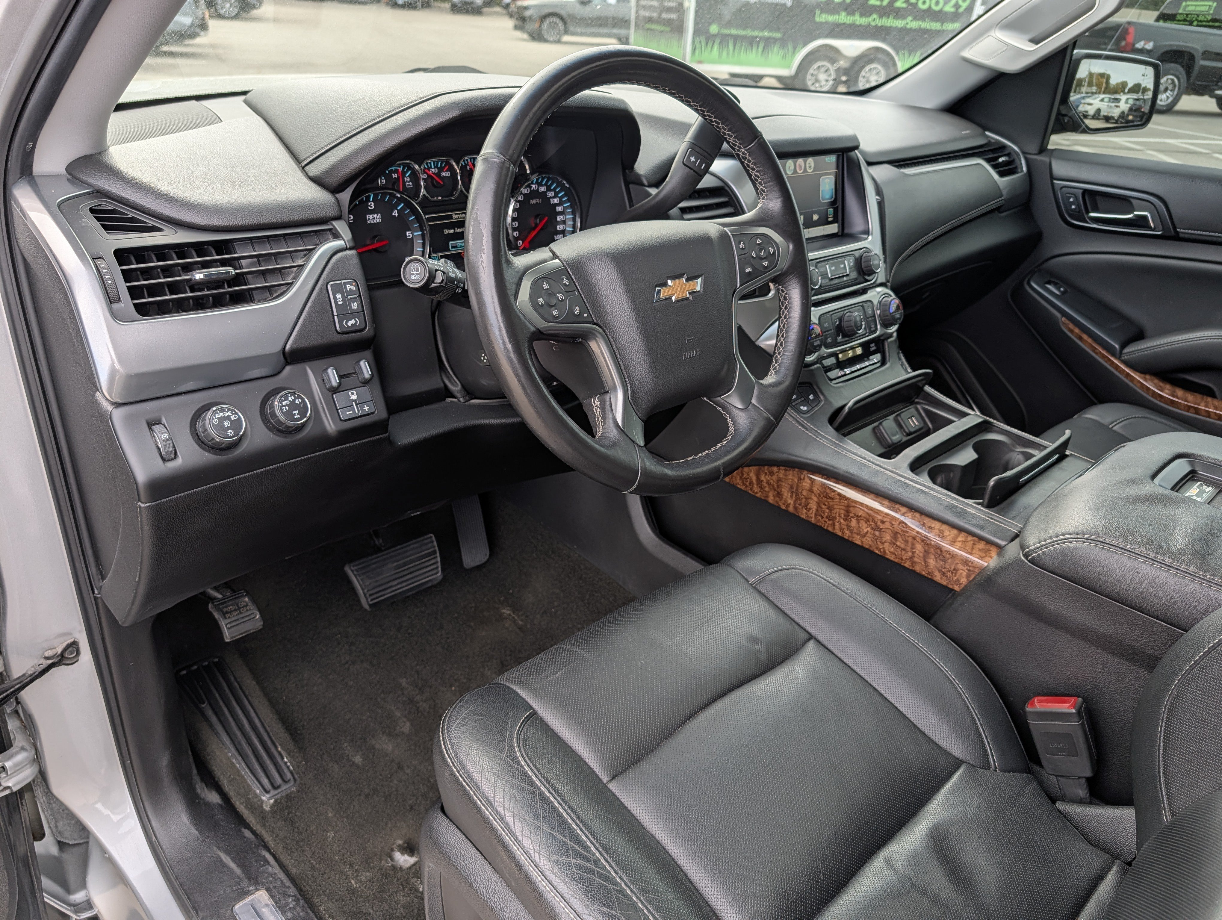Used 2015 Chevrolet Tahoe LTZ AWD/4WD image 18