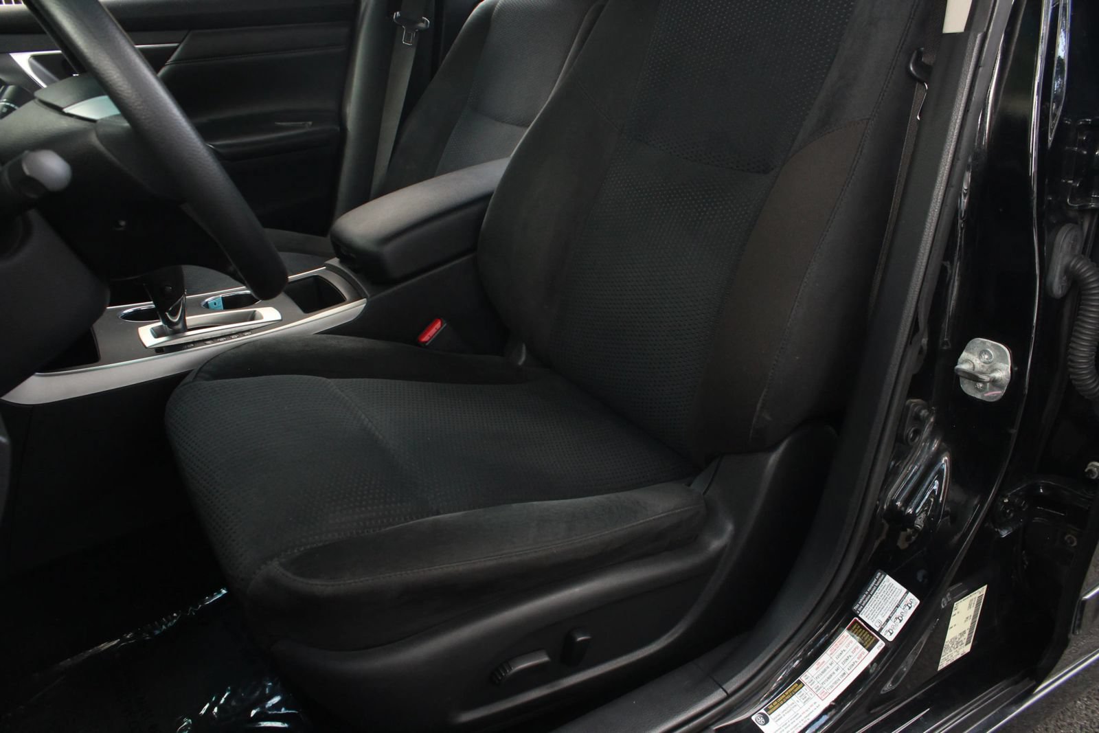 Used 2015 Nissan Altima 2.5 S w/ Power Driver Seat Package FWD image 18