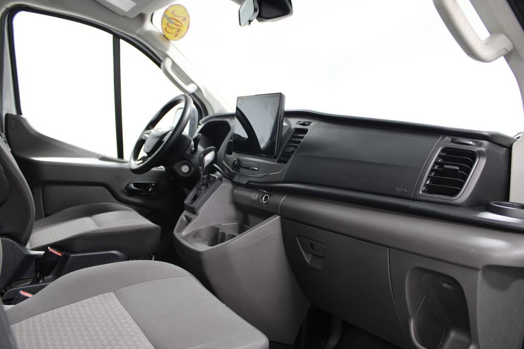 Used 2022 Ford Transit 350 XLT image 24