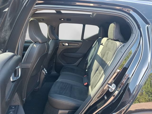 Used 2023 Volvo XC40 Recharge Plus AWD/4WD image 12