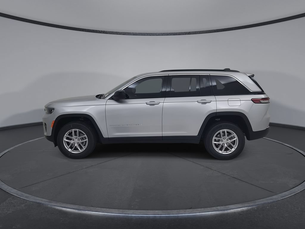 New 2026 Jeep Grand Cherokee Laredo X AWD/4WD image 9