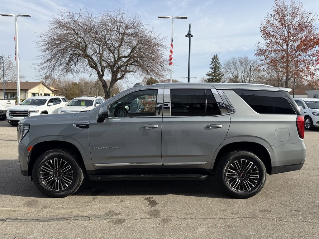 Certified 2023 GMC Yukon SLT w/ SLT Premium Package image 6