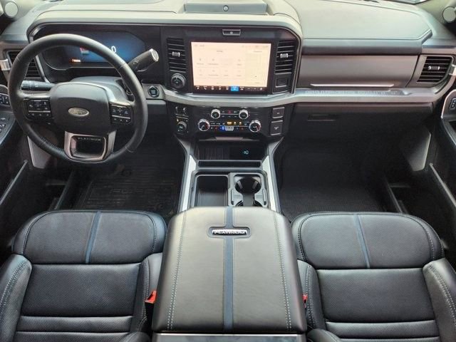 Used 2025 Ford F250 Platinum image 26