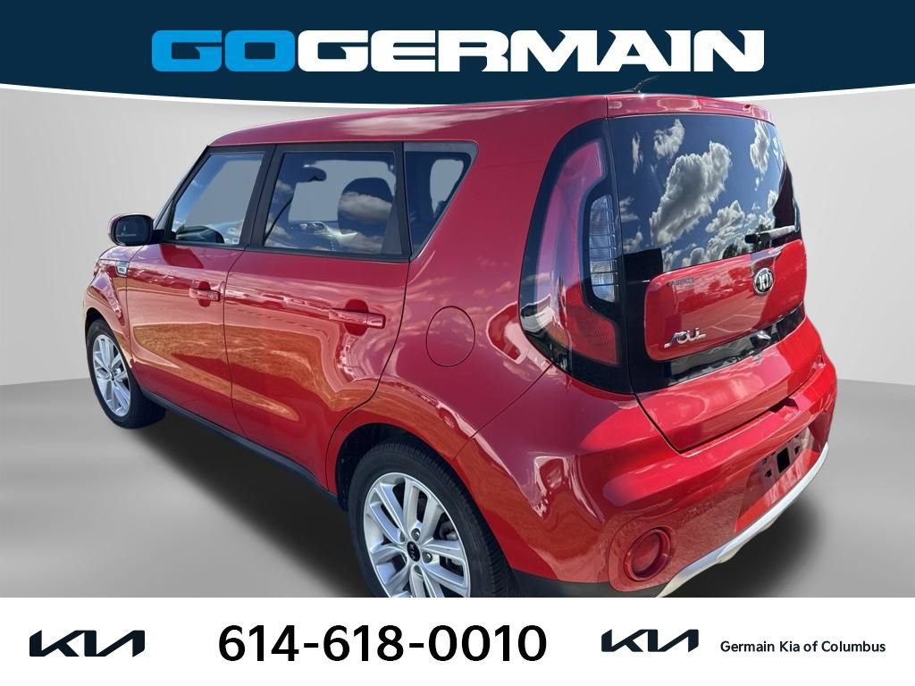 Used 2018 Kia Soul + FWD image 2