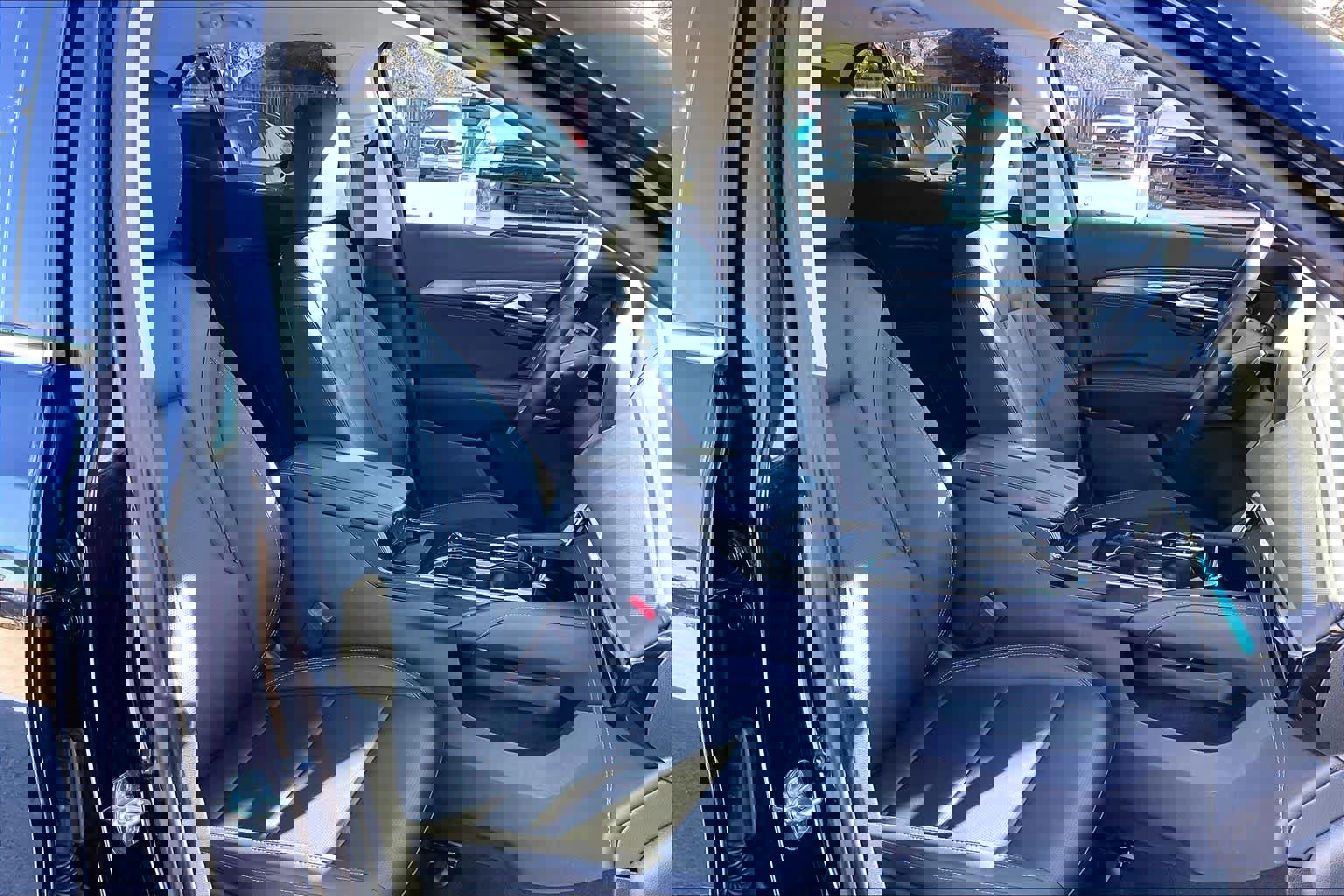 Used 2025 Buick Envision Preferred image 8