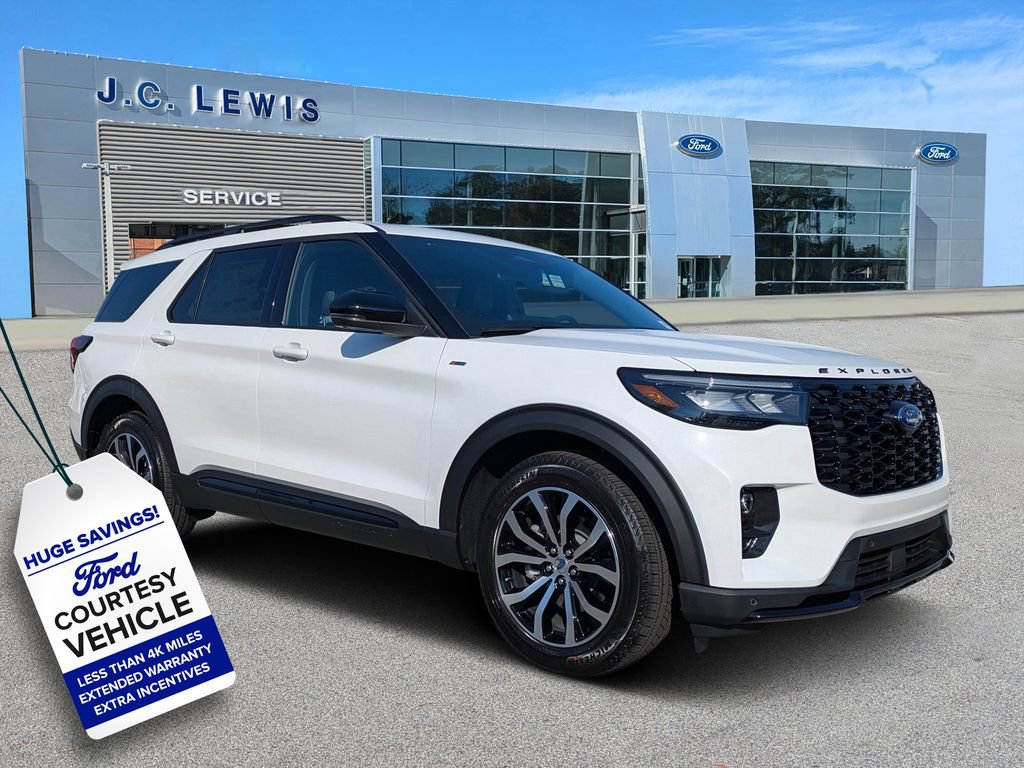 New 2026 Ford Explorer ST-Line w/ Premium Package RWD 360° Tour