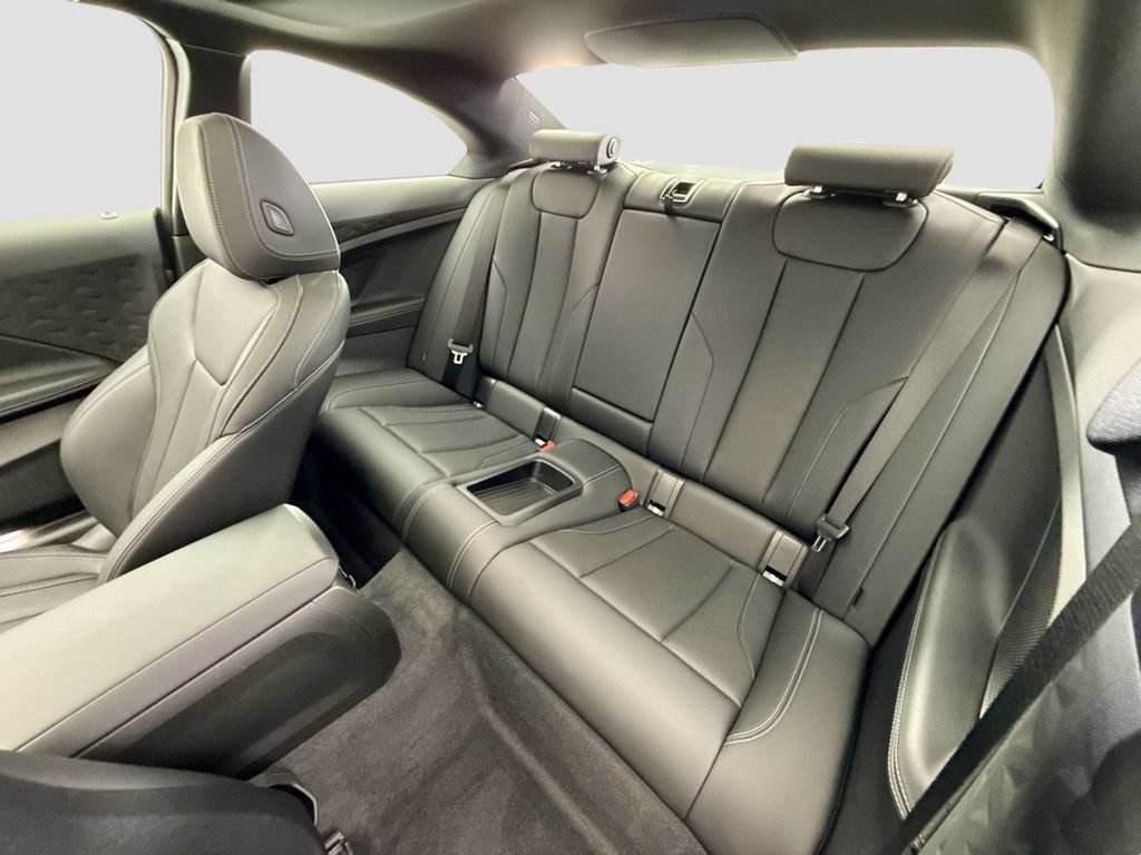 Used 2026 BMW 230i Coupe w/ Premium Package RWD image 20