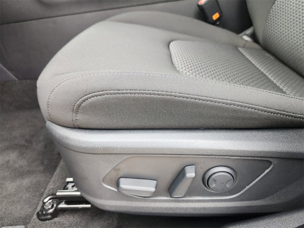 New 2026 Kia Sportage LX w/ LX Convenience Package image 17