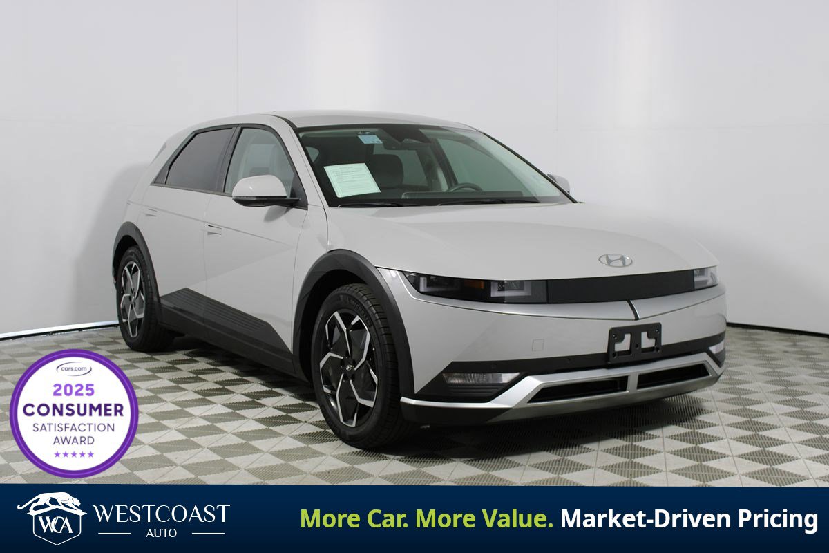 Used 2024 Hyundai Ioniq 5 SEL image 1