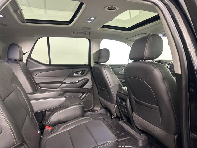 Used 2020 Chevrolet Traverse Premier w/ LPO, Floor Liner Package image 17