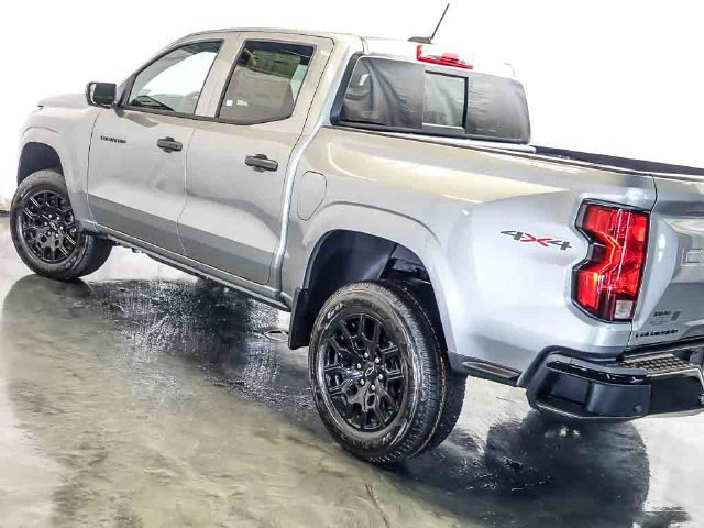 New 2026 Chevrolet Colorado W/T w/ WT Custom Package AWD/4WD image 11