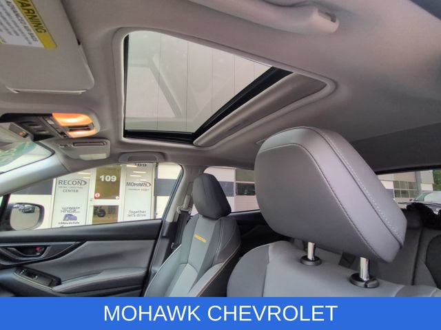 Used 2021 Subaru Crosstrek 2.5i Sport w/ Moonroof Package AWD/4WD image 18