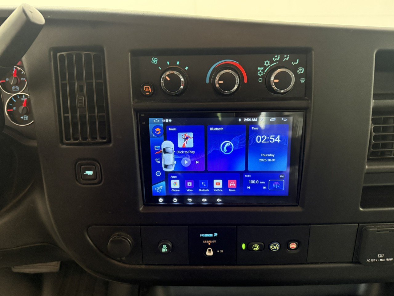 Used 2022 Chevrolet Express 2500 Extended w/ Driver Convenience Package RWD image 20