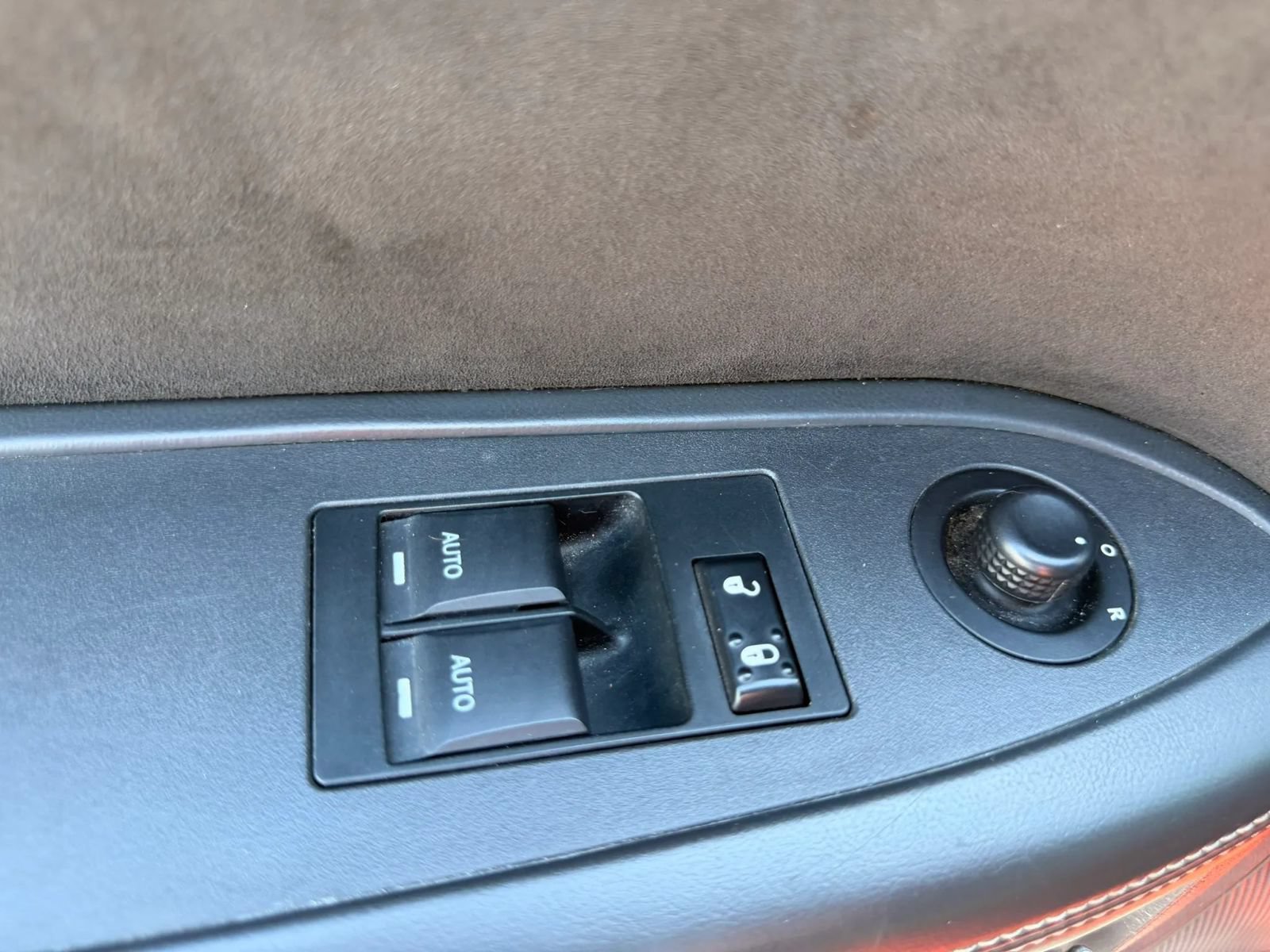 Used 2008 Dodge Challenger SRT8 RWD image 23