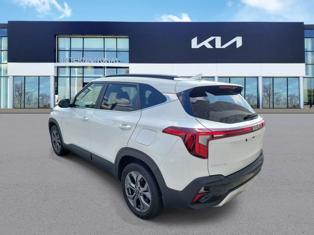 Used 2024 Kia Seltos S AWD/4WD image 4