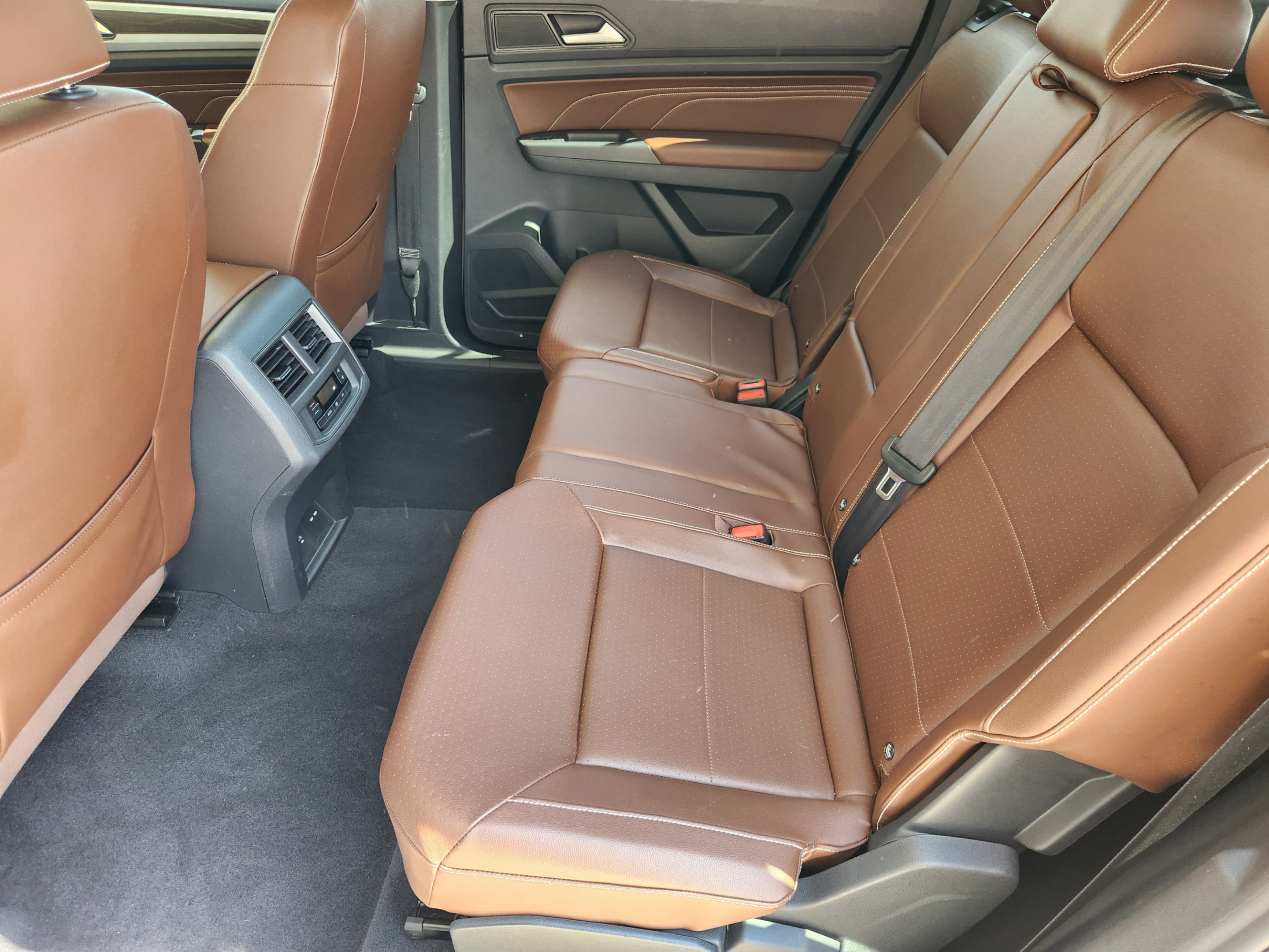 Used 2022 Volkswagen Atlas SE w/ Panoramic Sunroof Package FWD image 27