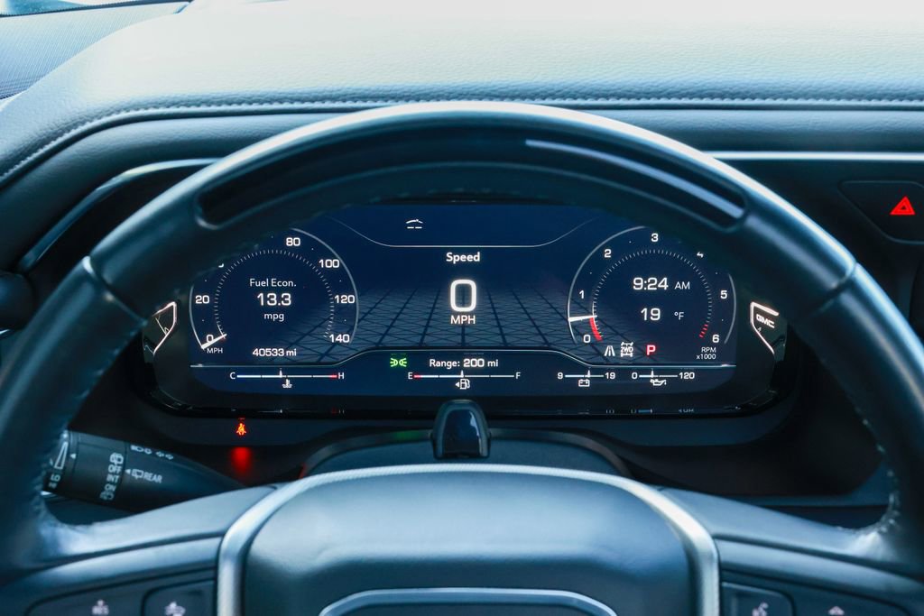 Used 2024 GMC Yukon XL Denali w/ Advanced Technology Package image 40