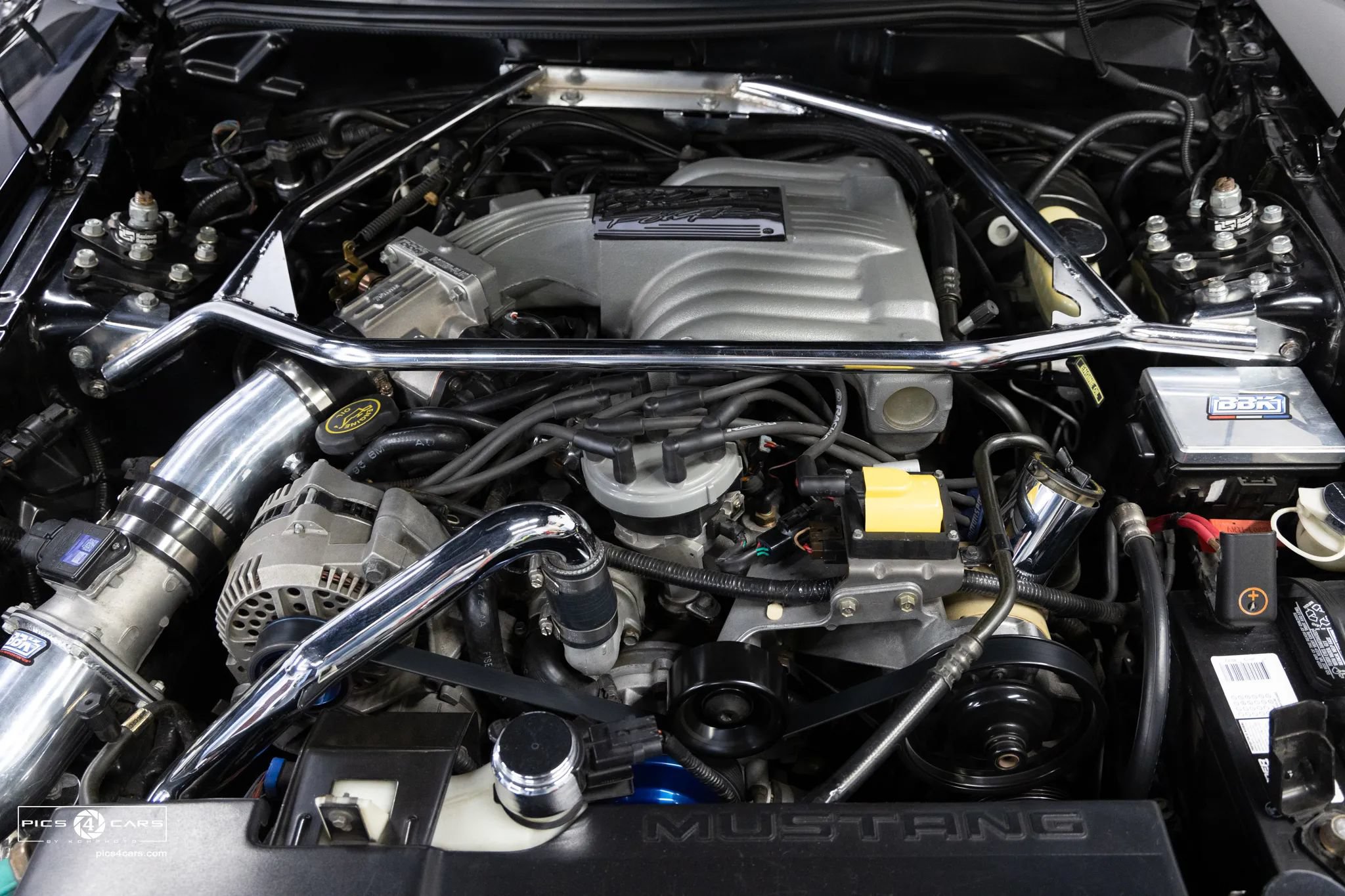Used 1994 Ford Mustang GT RWD image 10