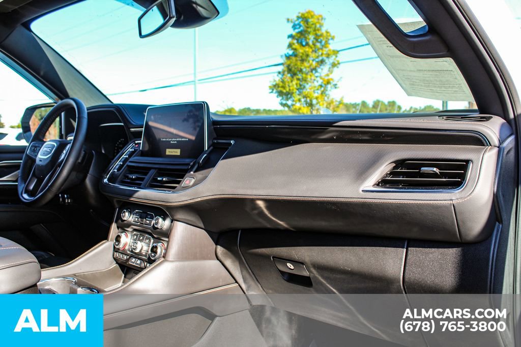 Used 2024 GMC Yukon AT4 image 25