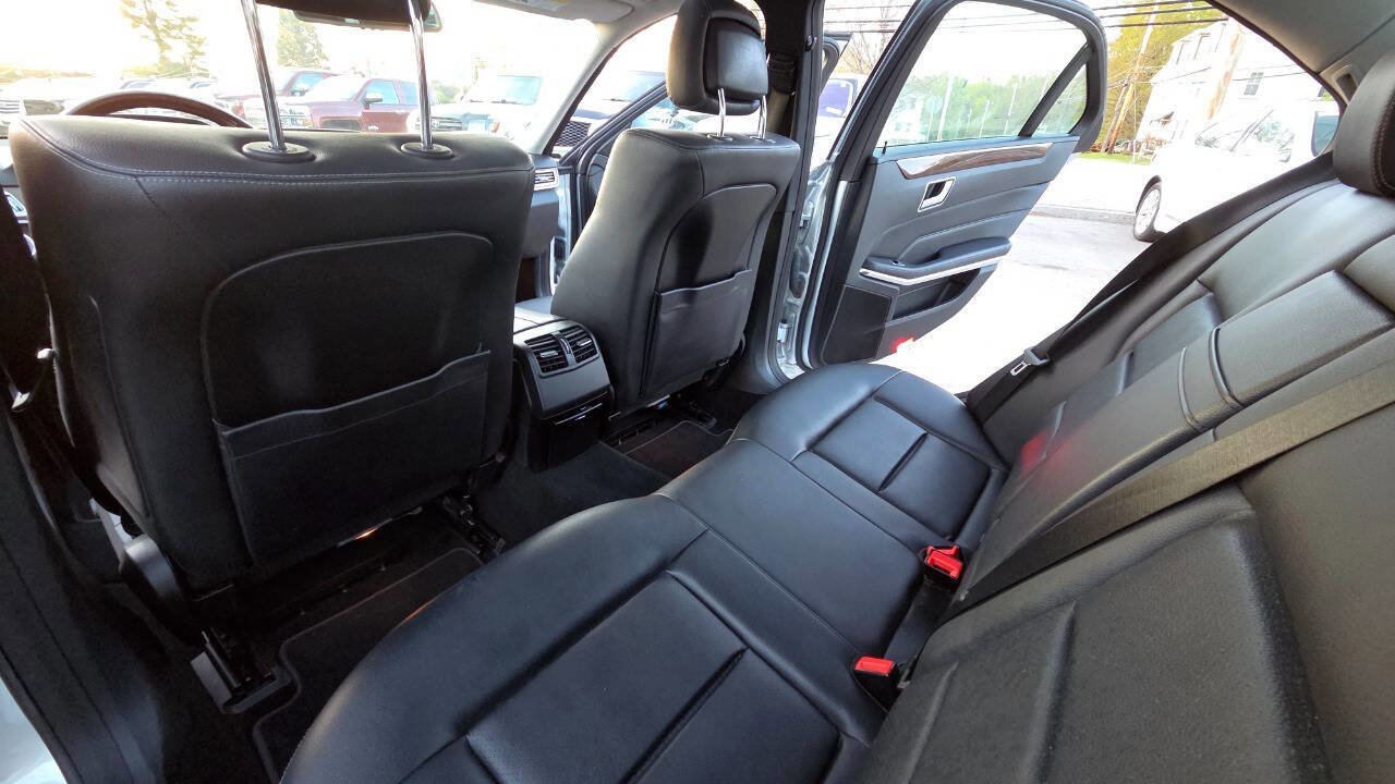 Used 2014 Mercedes-Benz E 350 4MATIC Sedan image 33