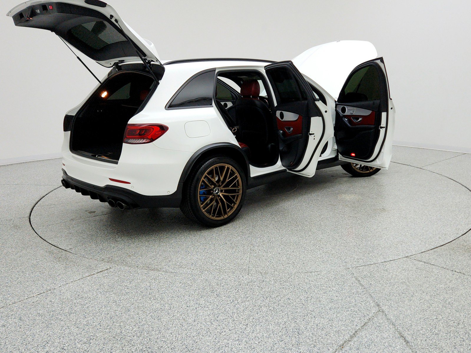 Certified 2022 Mercedes-Benz GLC 43 AMG 4MATIC image 11