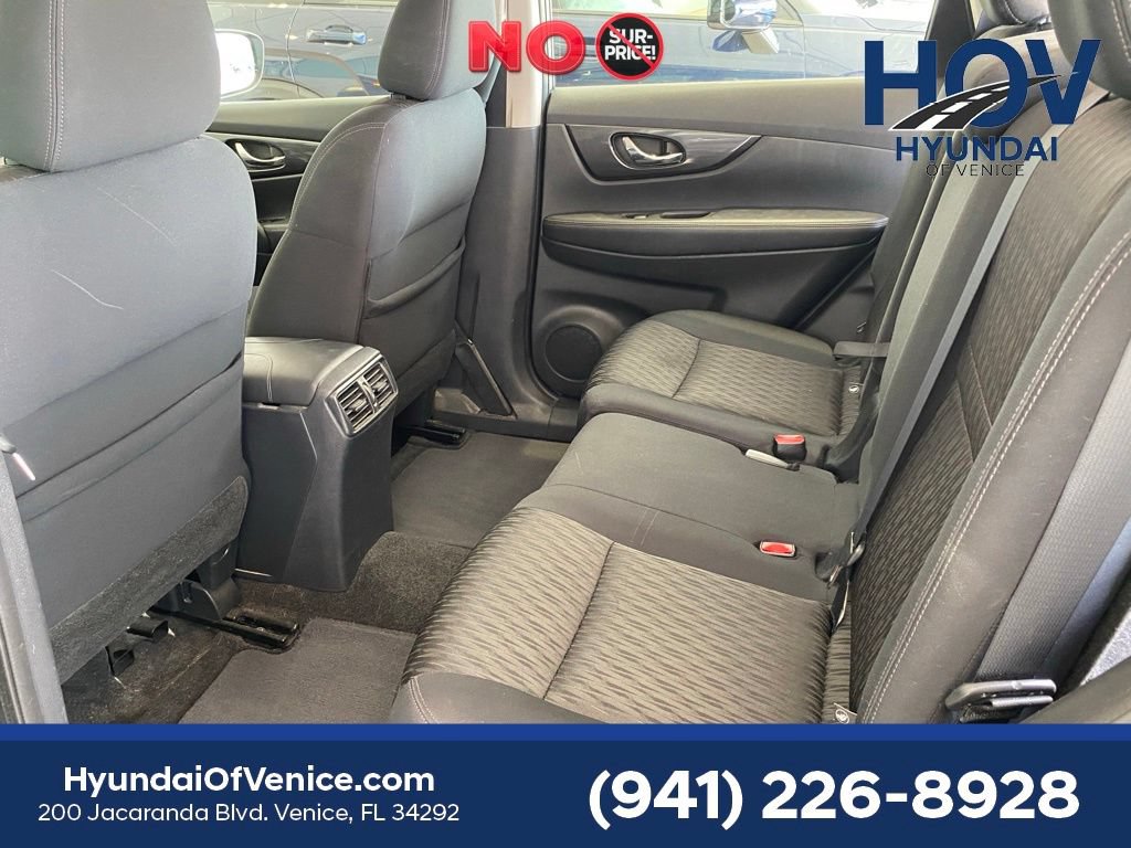 Used 2017 Nissan Rogue S FWD image 22