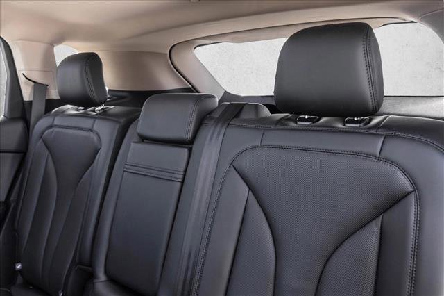 Used 2022 Lincoln Nautilus Reserve w/ Luxury Package AWD/4WD image 25