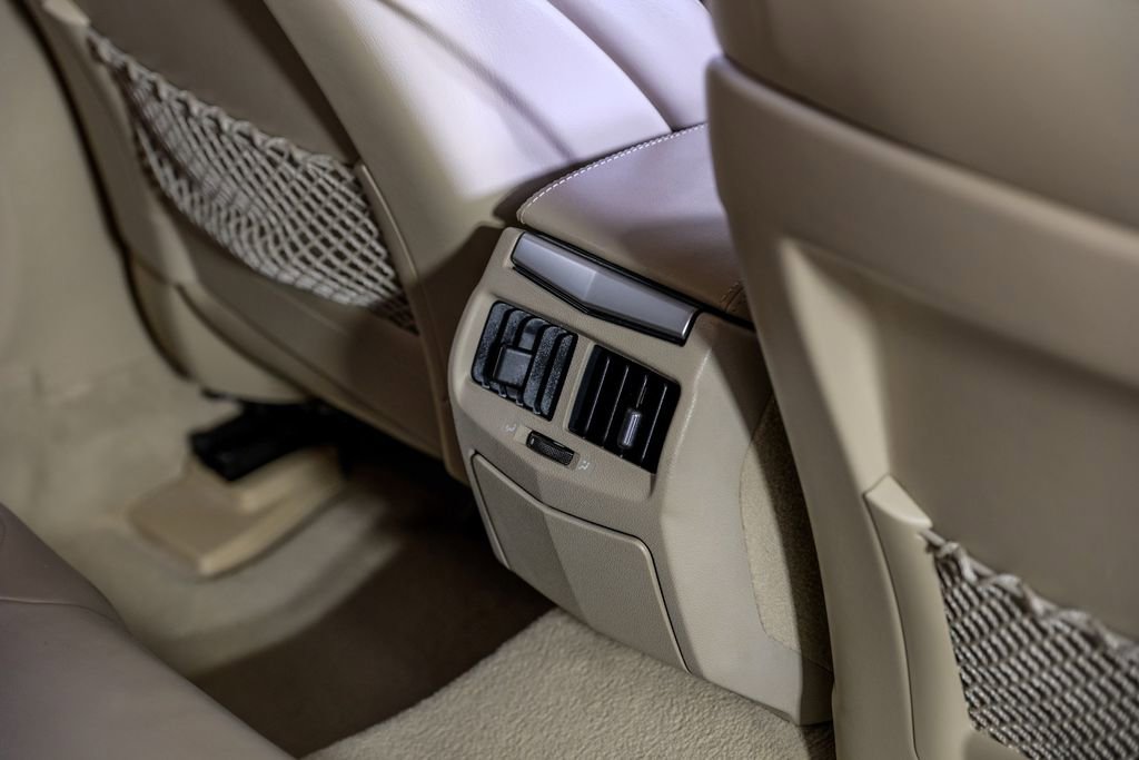 Used 2008 Cadillac CTS 3.6 w/ Wood Trim Package image 34