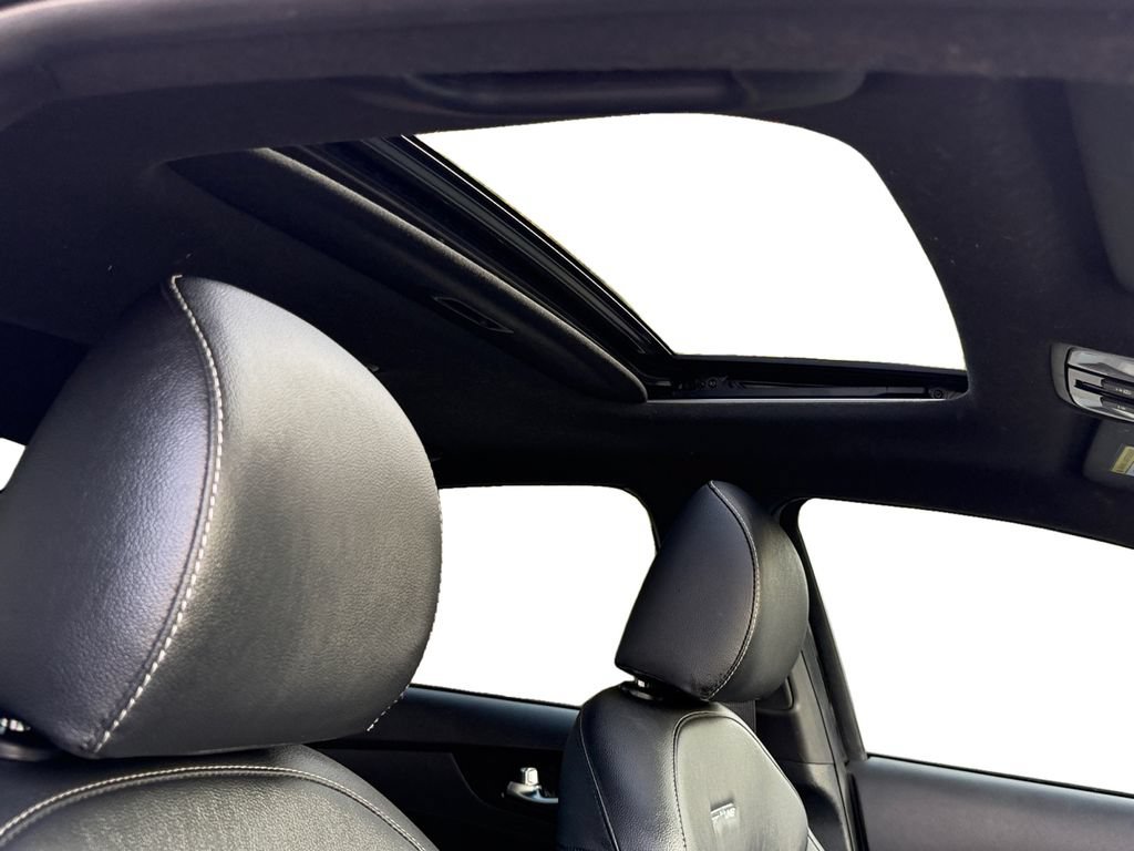 Certified 2024 Kia Forte GT-Line w/ GT-Line Premium Package FWD image 8