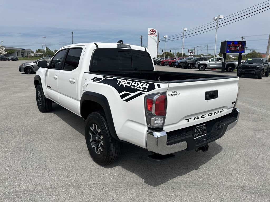 Used 2022 Toyota Tacoma TRD Off-Road AWD/4WD image 7