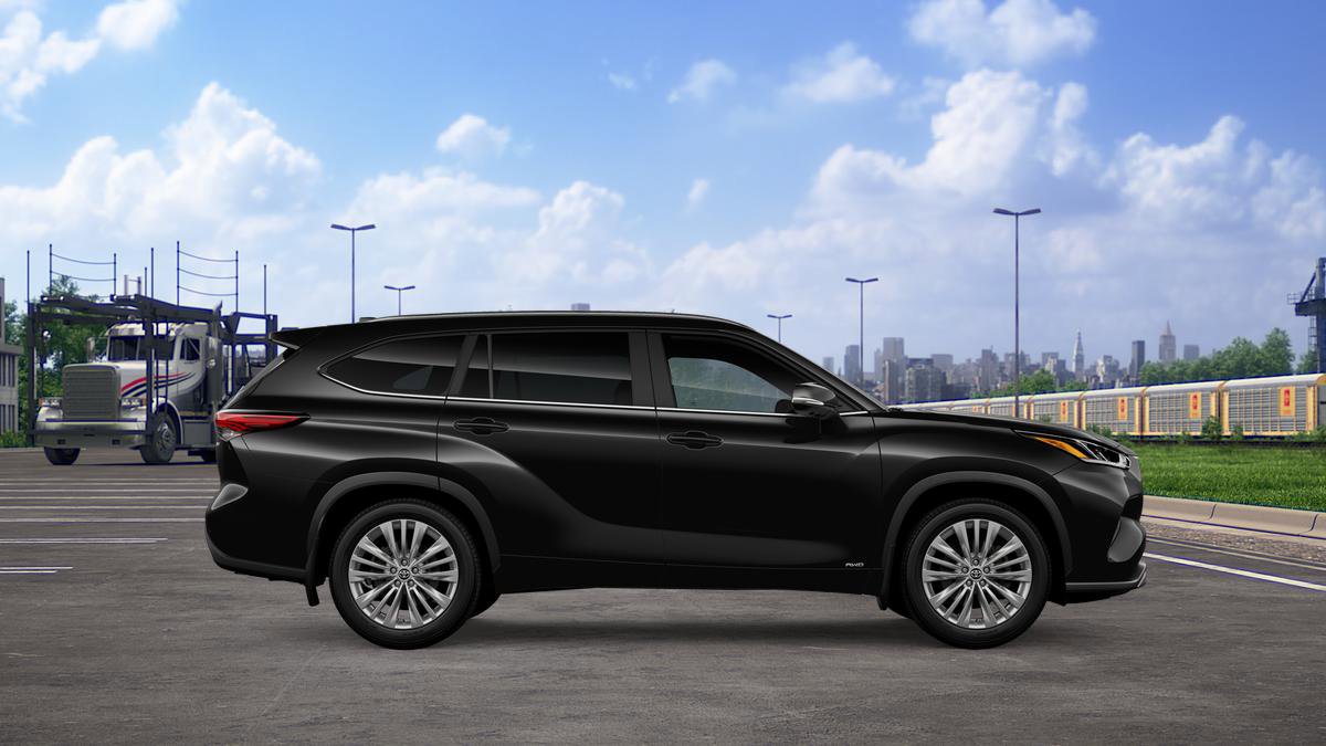 New 2026 Toyota Highlander Platinum image 13