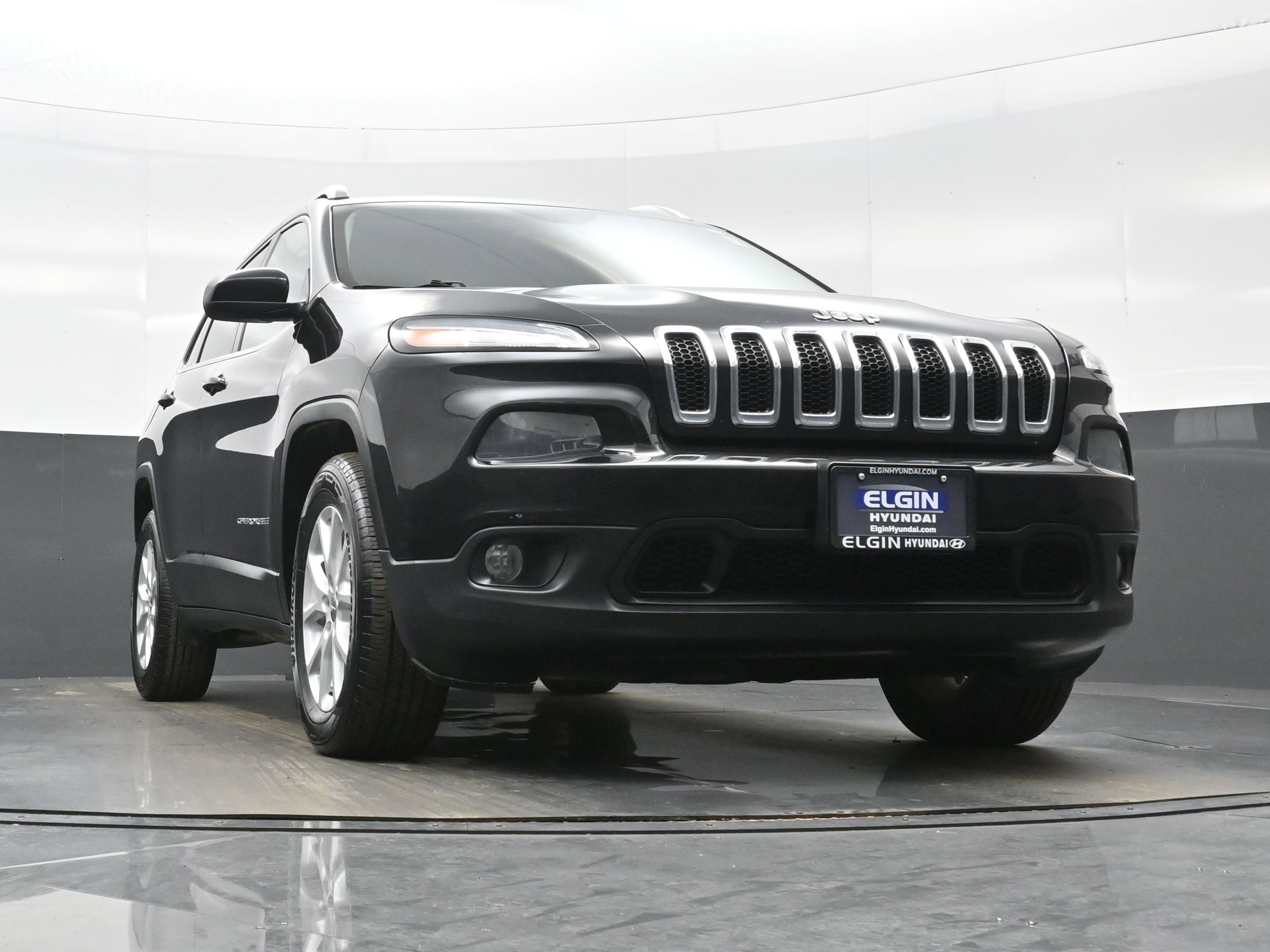 Used 2016 Jeep Cherokee Latitude w/ Comfort/Convenience Group image 31