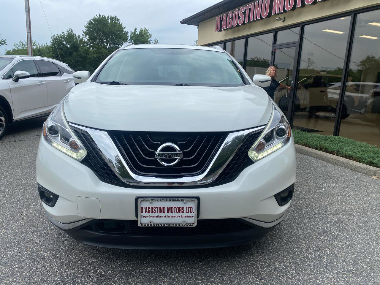 Used 2017 Nissan Murano Platinum w/ Platinum Technology Package AWD/4WD image 5