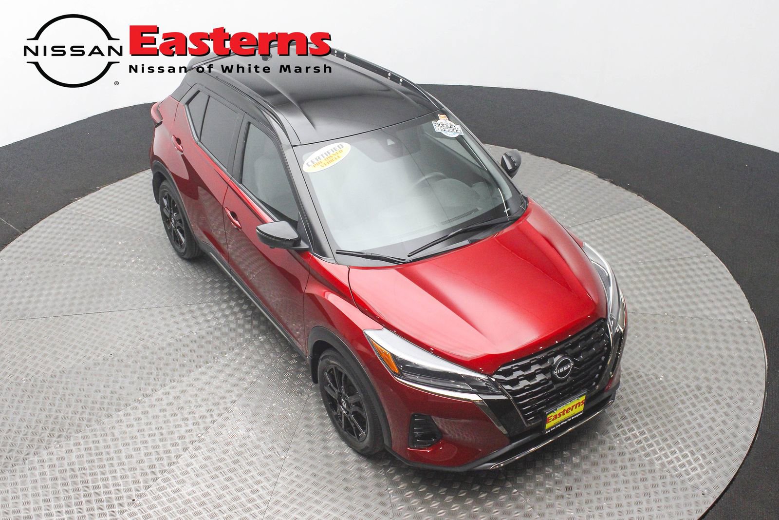 Used 2023 Nissan Kicks SR w/ SR Premium Package image 4