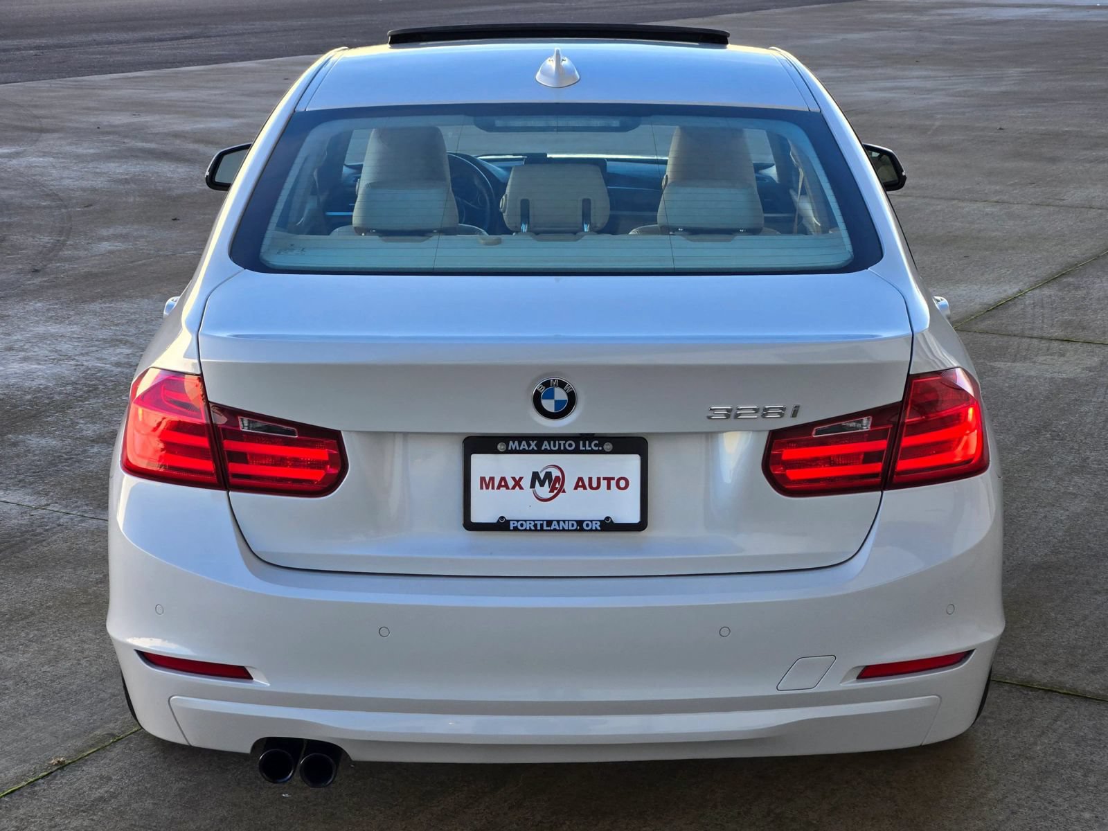 Used 2014 BMW 328i Sedan RWD image 7