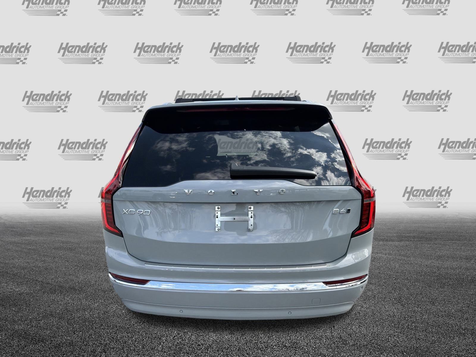 Used 2026 Volvo XC90 B6 Plus w/ Protection Package Premier image 9