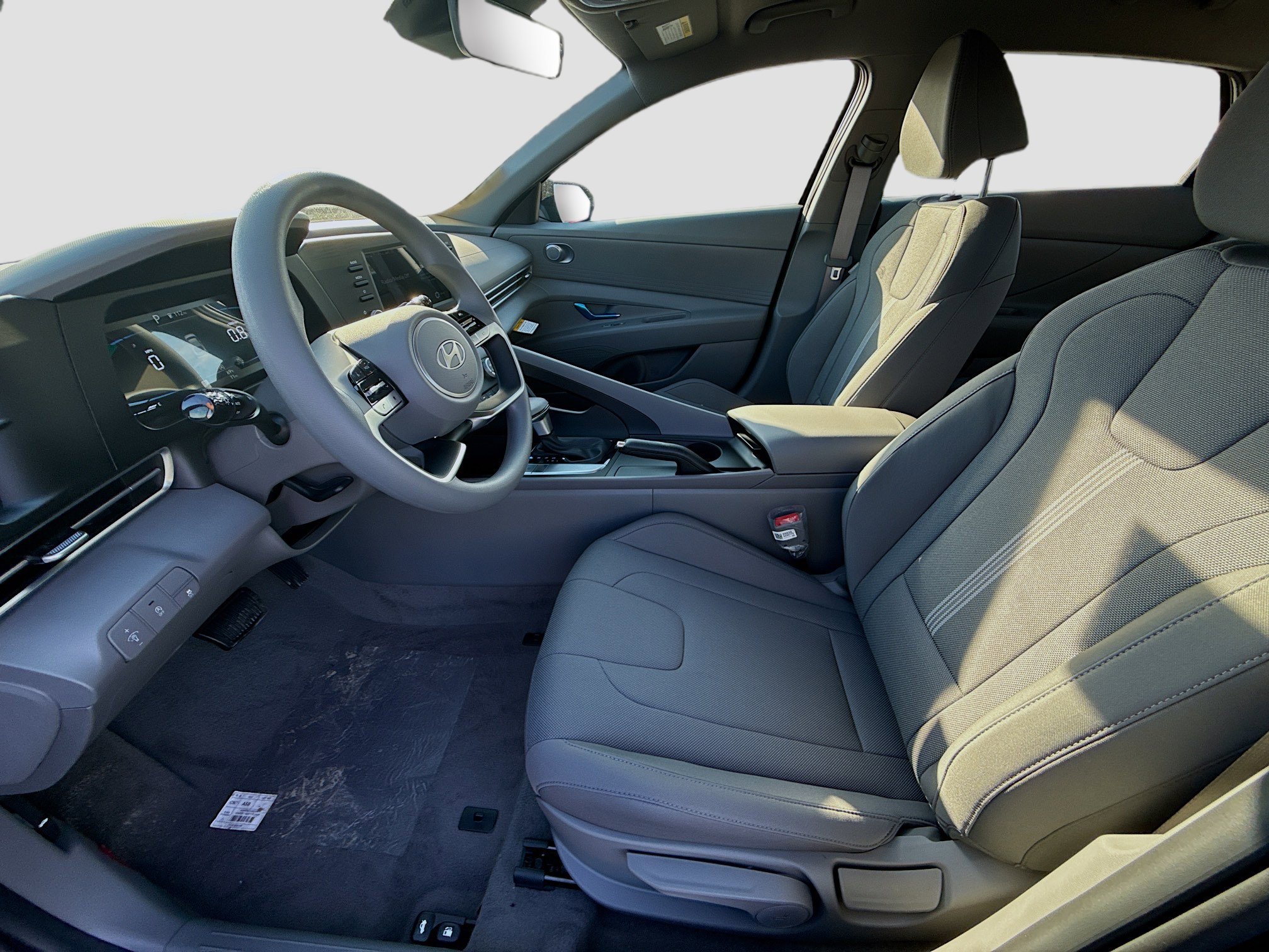 New 2026 Hyundai Elantra SE image 14