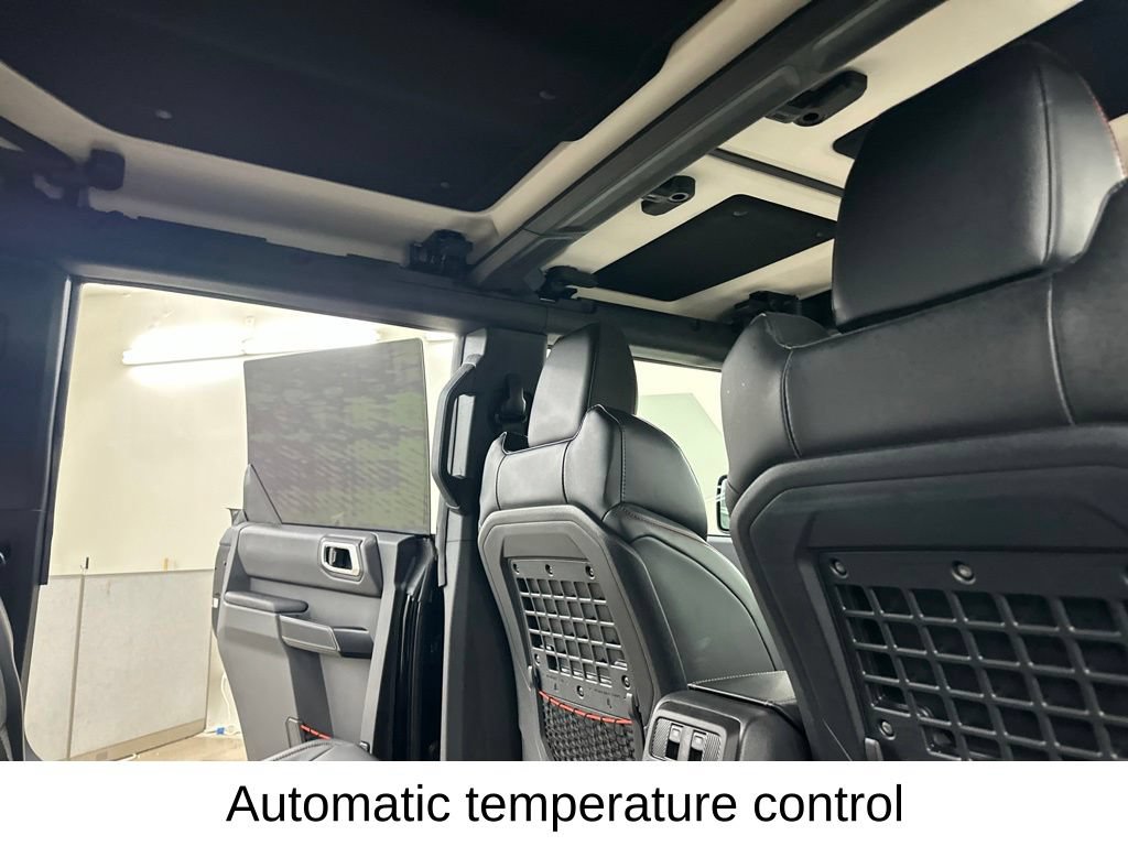 Used 2025 Ford Bronco Raptor AWD/4WD image 22