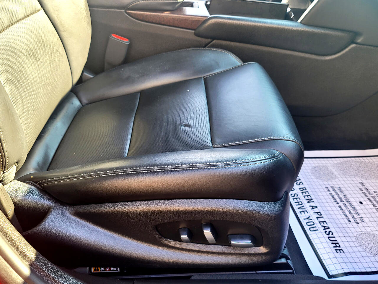 Used 2019 Cadillac XTS Luxury image 22