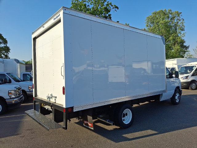 New 2025 Ford E-350 and Econoline 350 Super Duty w/ Power Equipment Group RWD image 3