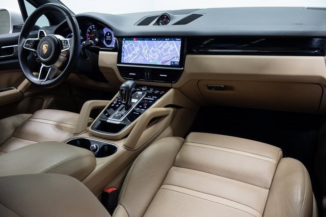 Used 2019 Porsche Cayenne image 25