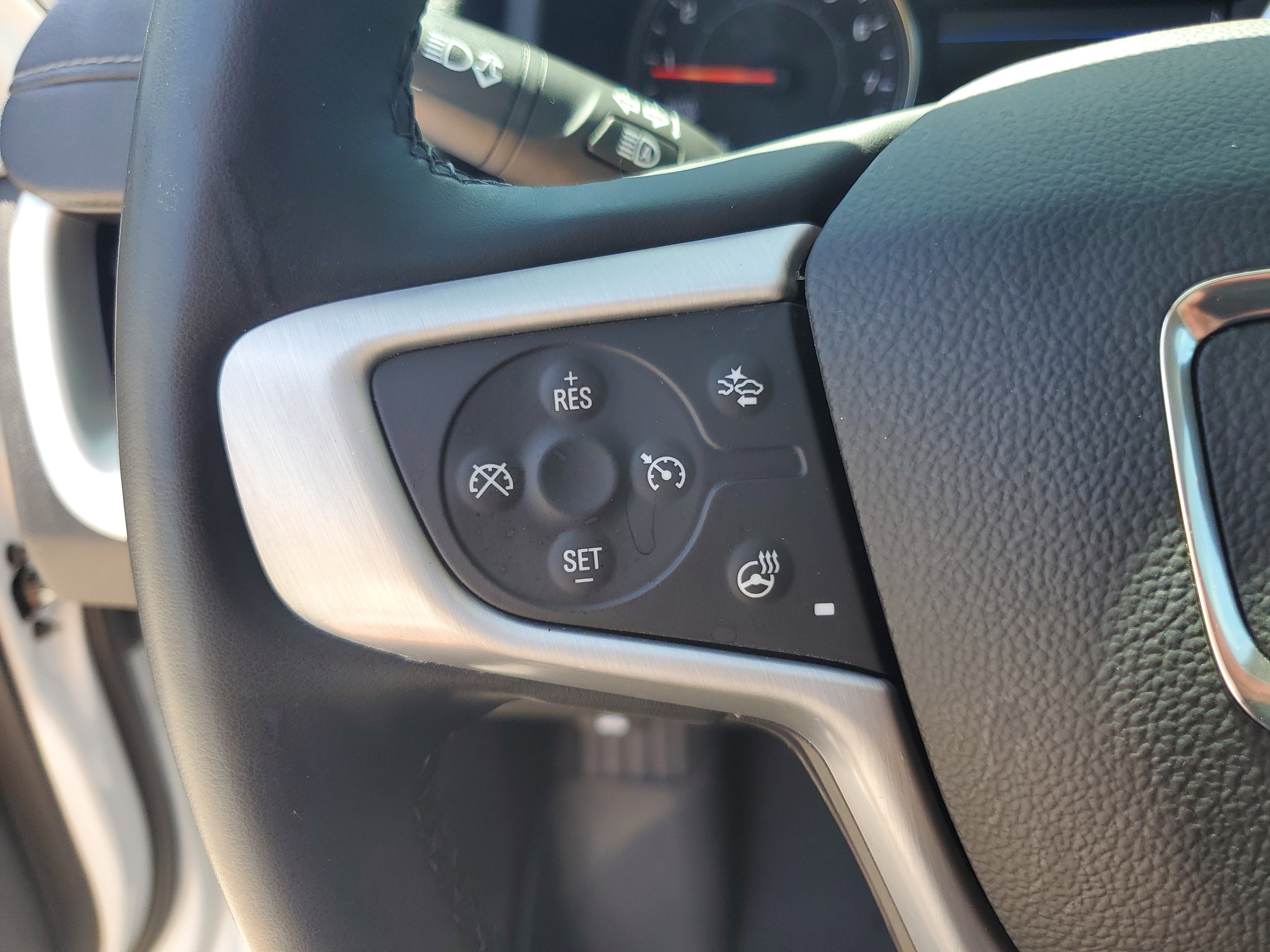 Used 2023 GMC Terrain SLT AWD/4WD image 19