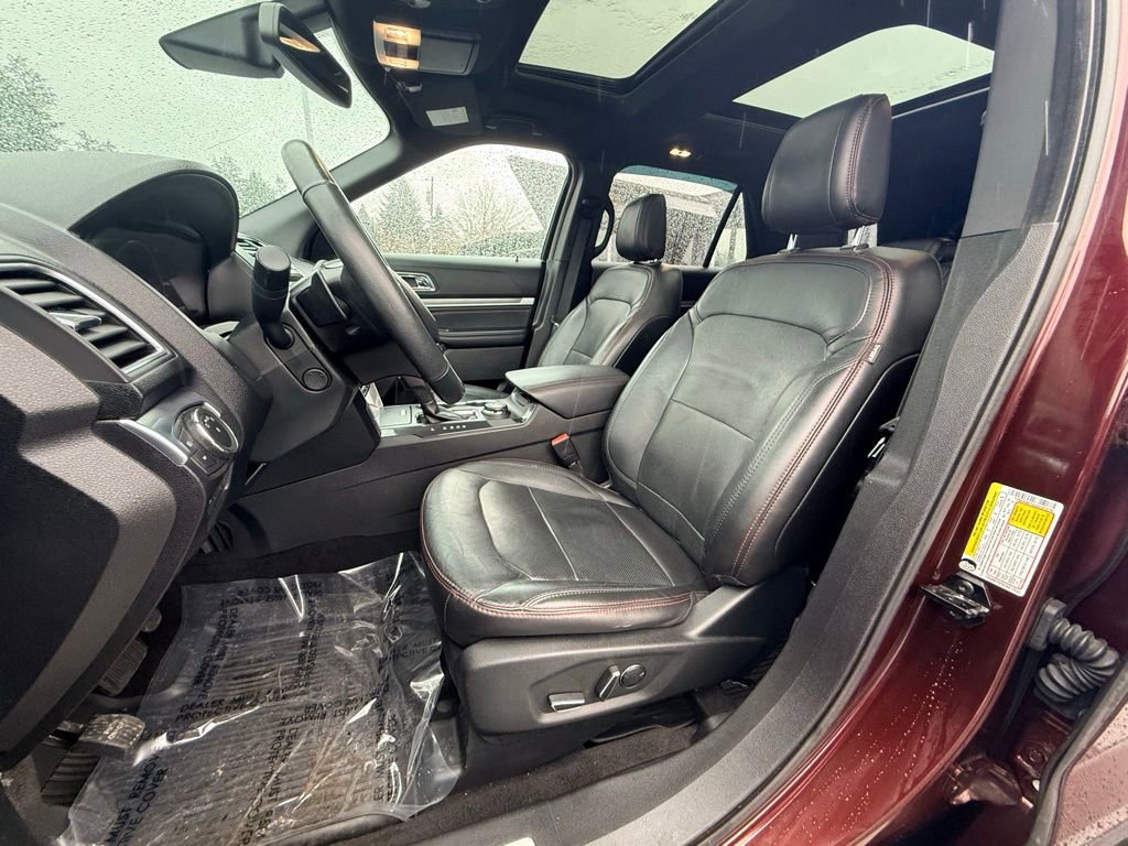 Used 2018 Ford Explorer Sport image 16