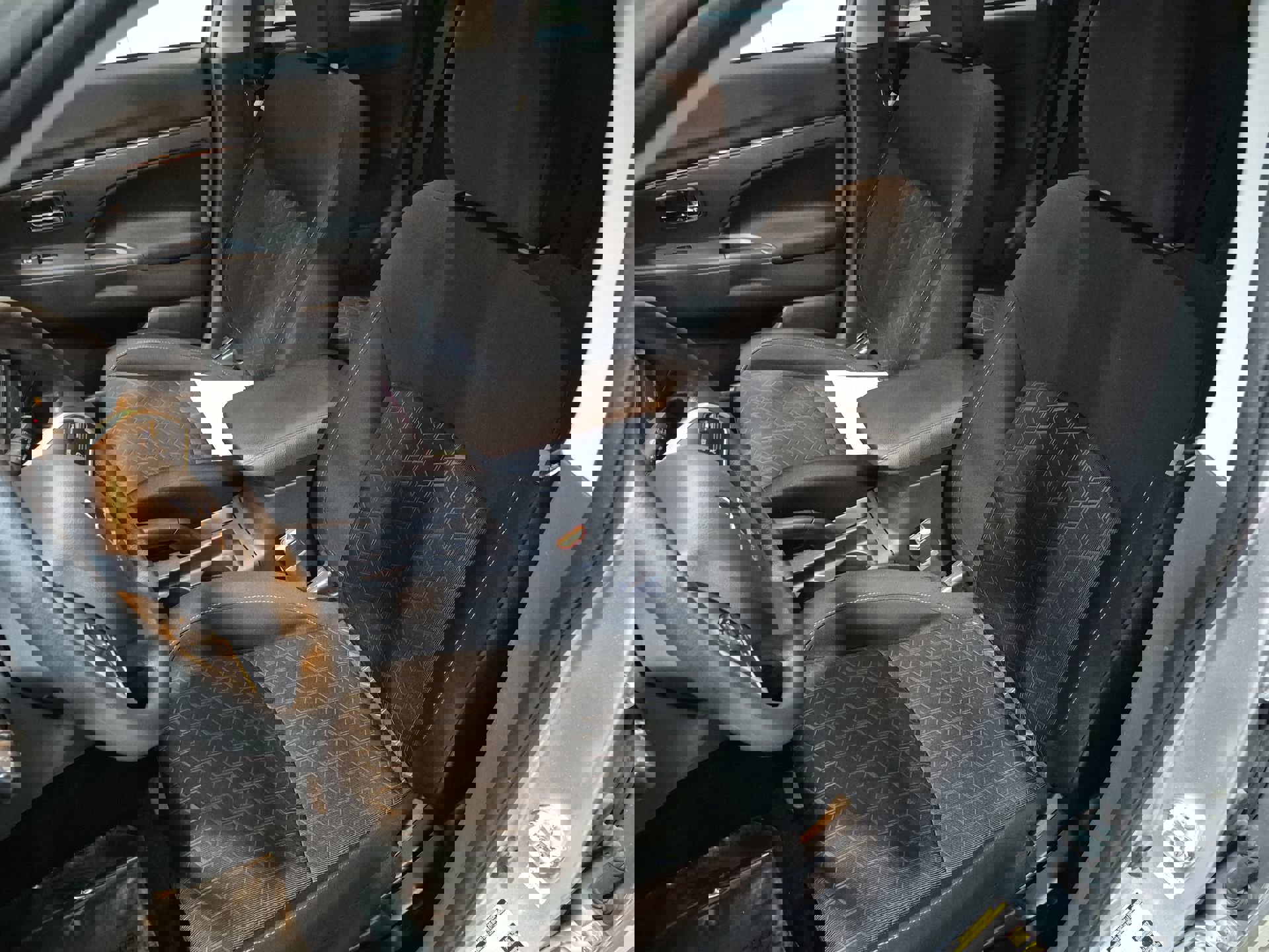 Used 2025 Mitsubishi Outlander Sport ES image 18